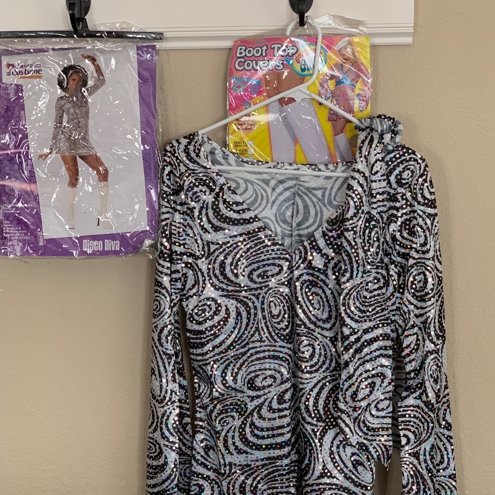 Women’s Diva Disco Halloween Costume